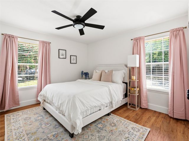 109 Oaktree Drive, Highland Village, TX 75077