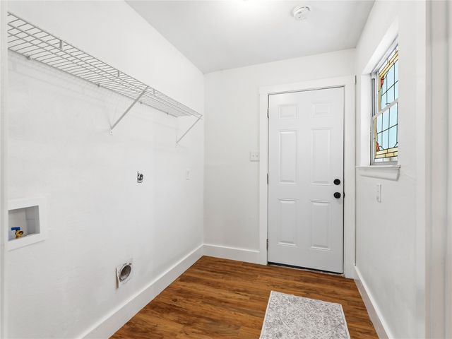 109 Oaktree Drive, Highland Village, TX 75077
