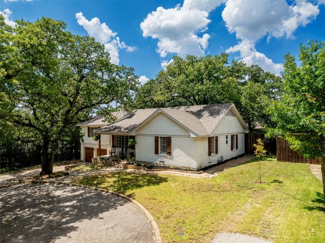 109 Oaktree Drive, Highland Village, TX 75077