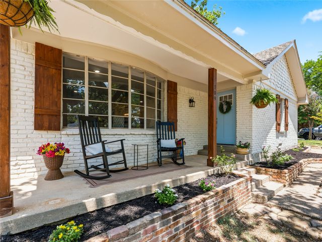 109 Oaktree Drive, Highland Village, TX 75077