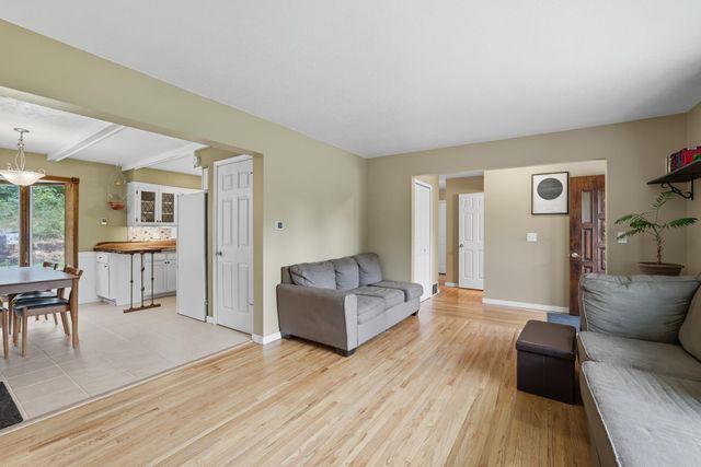 7928 Hillside Trail S, Cottage Grove, MN 55016