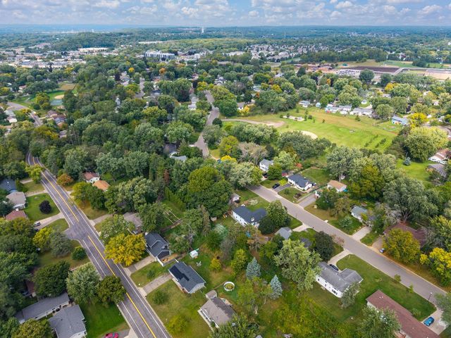 7928 Hillside Trail S, Cottage Grove, MN 55016