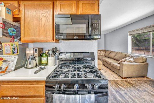 2391 Pinebrook Drive, Carson City, NV 89701