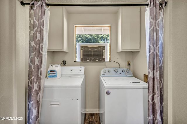 2391 Pinebrook Drive, Carson City, NV 89701
