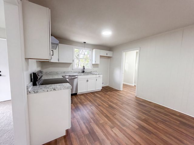 1004 Glenview Dr, Nashville, TN 37206