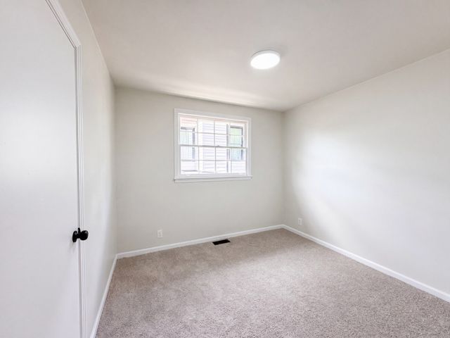 1004 Glenview Dr, Nashville, TN 37206