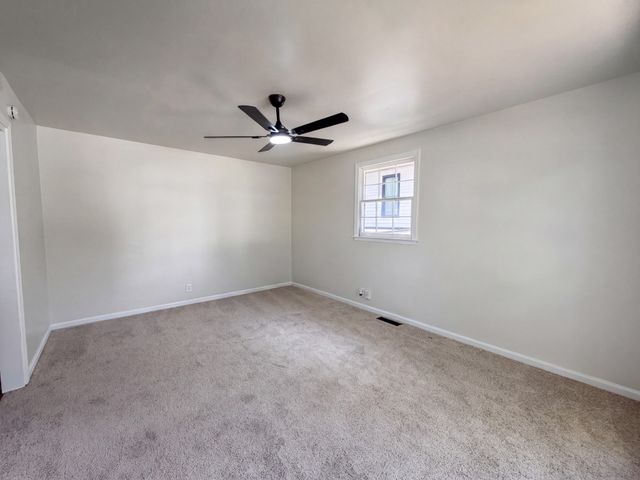 1004 Glenview Dr, Nashville, TN 37206
