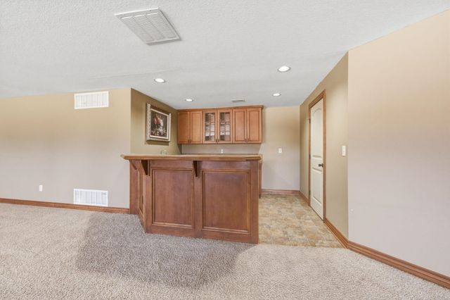 13716 E Mainsgate St, Wichita, KS 67228