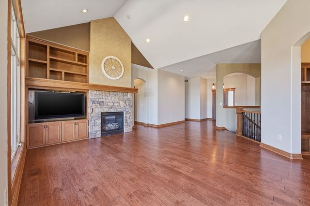 13716 E Mainsgate St, Wichita, KS 67228