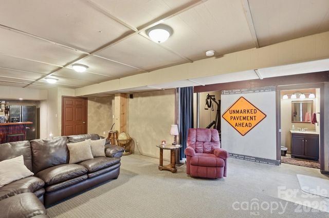5616 Polk Mountain Drive, Marshville, NC 28103