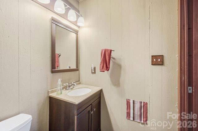 5616 Polk Mountain Drive, Marshville, NC 28103