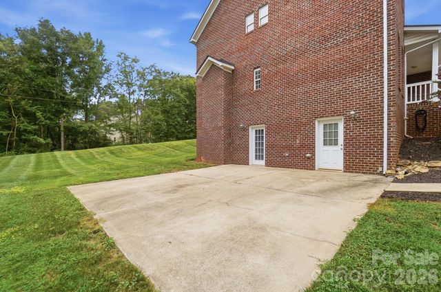 5616 Polk Mountain Drive, Marshville, NC 28103