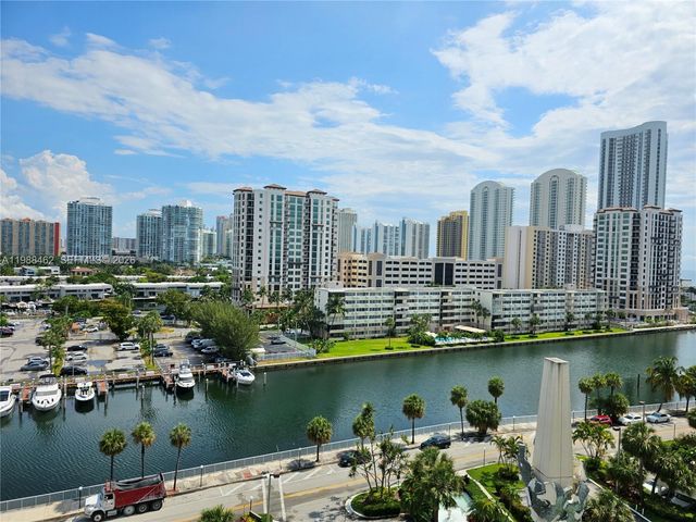 300 Bayview Drive 905, Sunny Isles Beach, FL 33160
