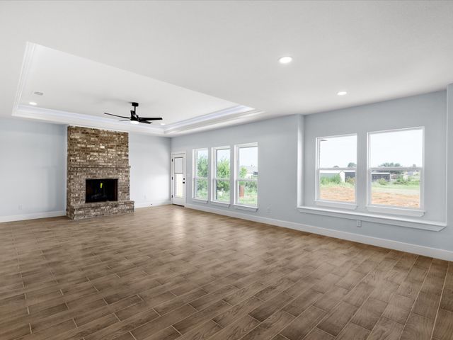 1013 Magnolia Court, Springtown, TX 76082