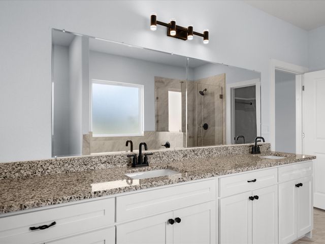 1013 Magnolia Court, Springtown, TX 76082