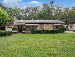 3302 Normandy Avenue, Comstock Twp, MI 49048