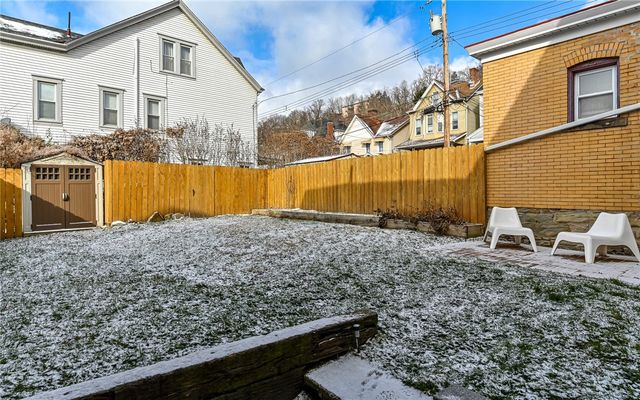 413 Center Ave, Aspinwall, PA 15215