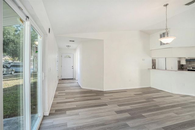 8512 LAZY RIVER DRIVE, Tampa, FL 33617