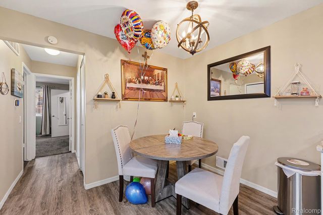 34720 Huntley Drive 22, Sterling Heights, MI 48312