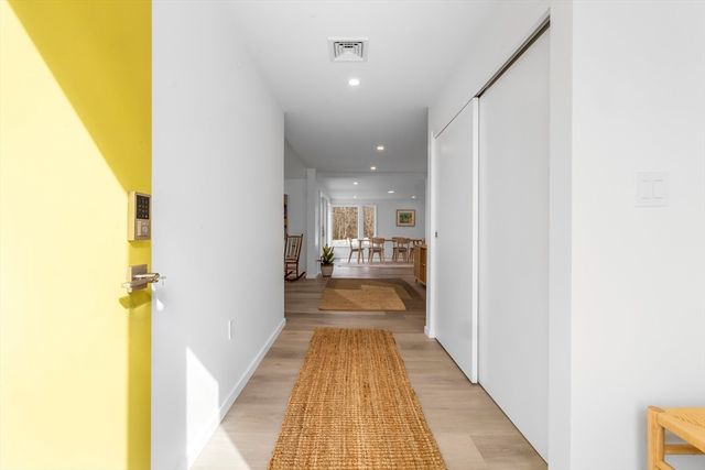 561 Beechwood St, Cohasset, MA 02025