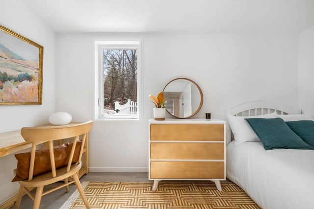 561 Beechwood St, Cohasset, MA 02025