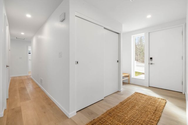 561 Beechwood St, Cohasset, MA 02025