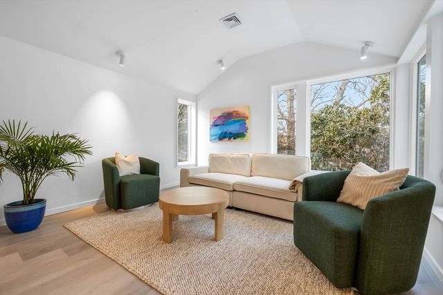 561 Beechwood St, Cohasset, MA 02025