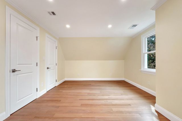 107 Woodley Ave, Boston, MA 02132