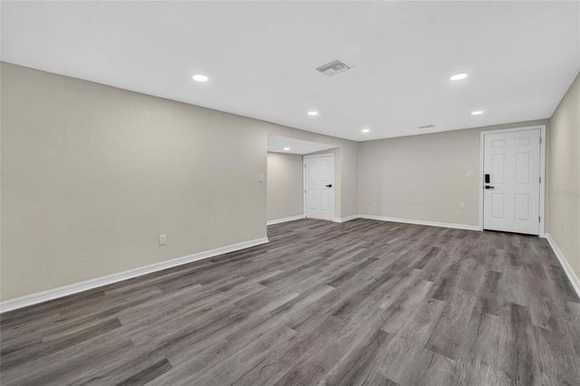8809 DYER ROAD, Riverview, FL 33578