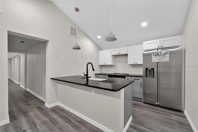 8809 DYER ROAD, Riverview, FL 33578