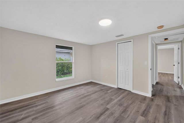 8809 DYER ROAD, Riverview, FL 33578
