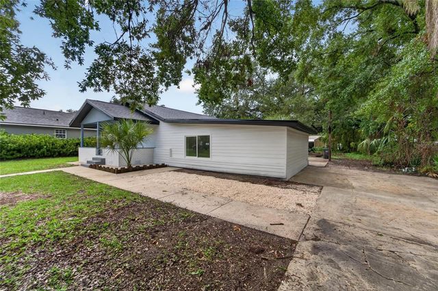 8809 DYER ROAD, Riverview, FL 33578
