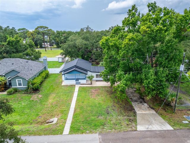 8809 DYER ROAD, Riverview, FL 33578
