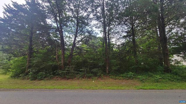 14098 SHANNON HILL RD, Louisa, VA 23093