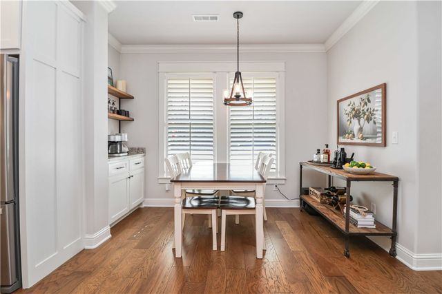 40 Cranfield Drive, Bella Vista, AR 72714