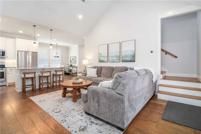 40 Cranfield Drive, Bella Vista, AR 72714