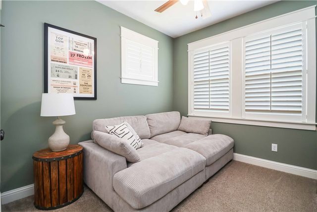 40 Cranfield Drive, Bella Vista, AR 72714