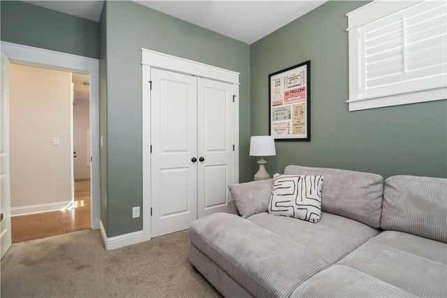 40 Cranfield Drive, Bella Vista, AR 72714