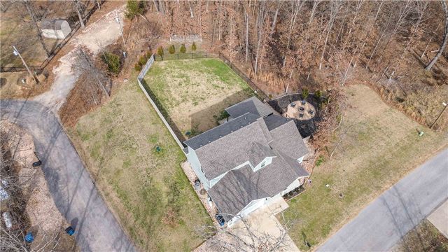 40 Cranfield Drive, Bella Vista, AR 72714