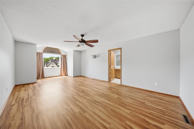 812 S 26th Street, West Des Moines, IA 50265
