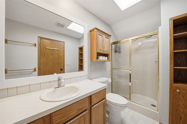 812 S 26th Street, West Des Moines, IA 50265