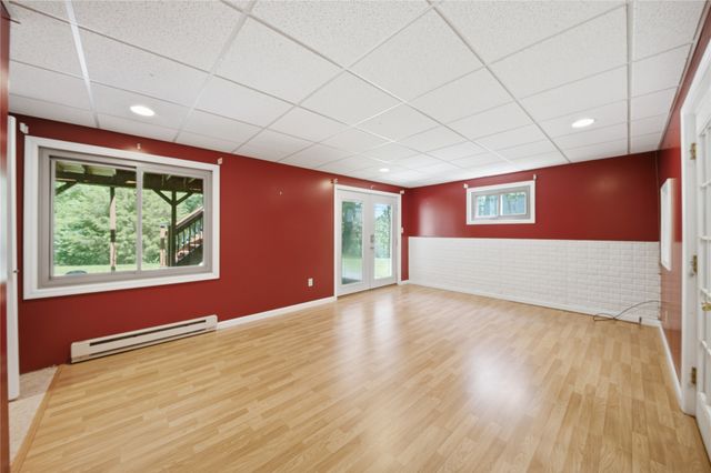812 S 26th Street, West Des Moines, IA 50265