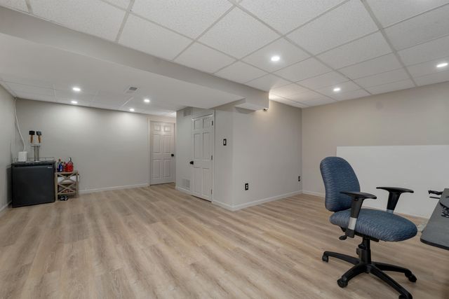 3 Albury Stone Circle, Nashua, NH 03063