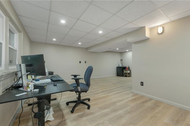 3 Albury Stone Circle, Nashua, NH 03063