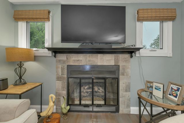 3 Albury Stone Circle, Nashua, NH 03063