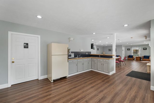 3 Albury Stone Circle, Nashua, NH 03063
