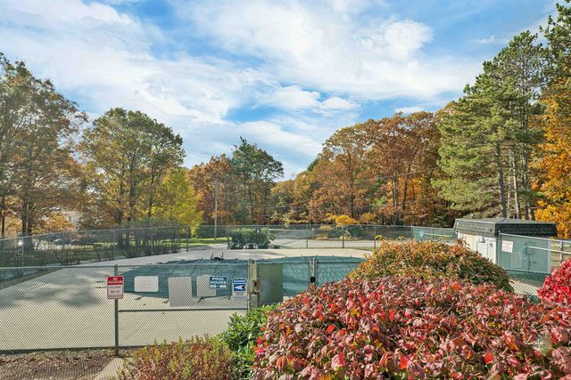 3 Albury Stone Circle, Nashua, NH 03063