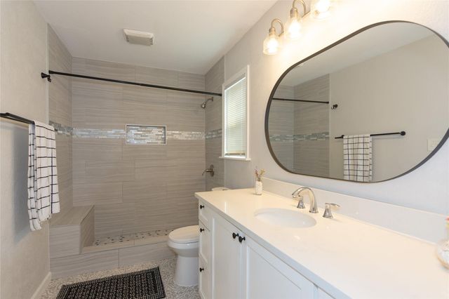 8512 Remington LN, Austin, TX 78758