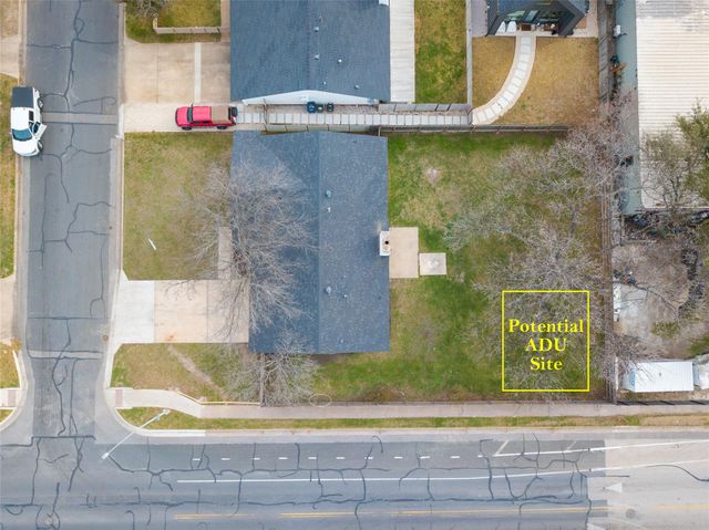 8512 Remington LN, Austin, TX 78758