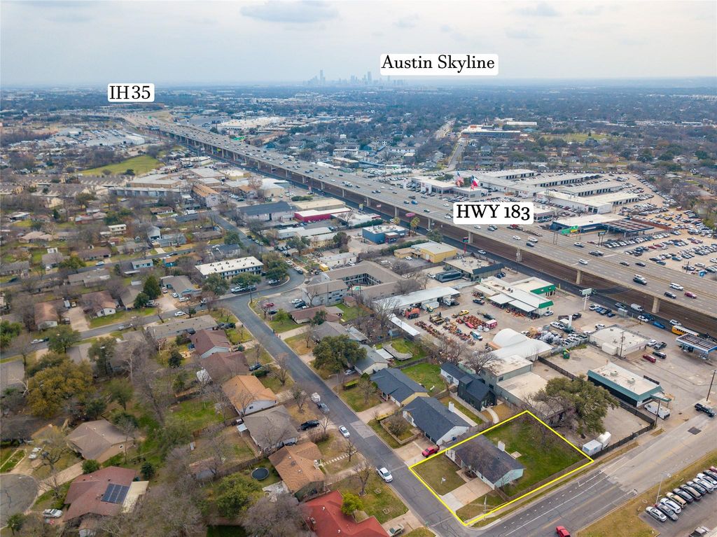 8512 Remington LN, Austin, TX 78758